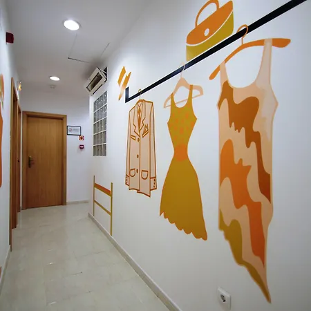 Casual Del Cine Hotel 2*