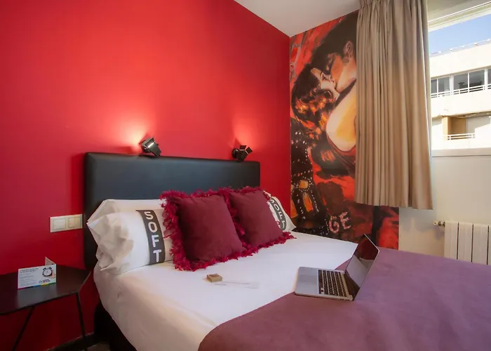 酒店 Casual Del Cine 2*