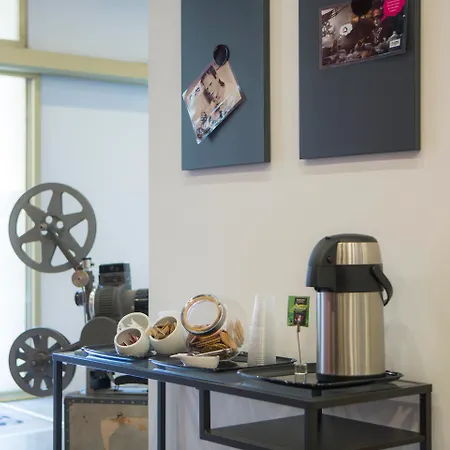Hotel Casual Del Cine
