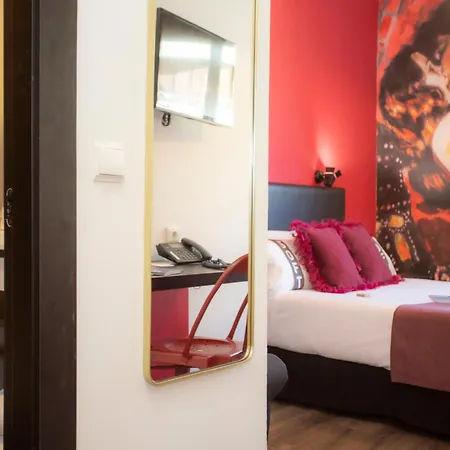 Hotel Casual Del Cine 2*